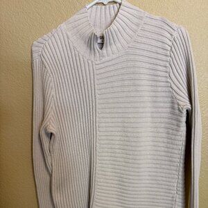 Cabi Medium chunky sweater -